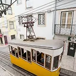 Baroque With Patio Portuguese Soul Bica Tram 4p アパート *