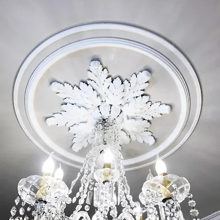 Baroque With Patio Portuguese Soul Bica Tram 4p Appartement Lisboa