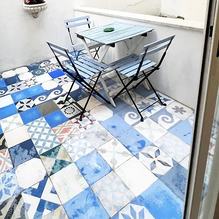 Baroque With Patio Portuguese Soul Bica Tram 4p Apartman *
